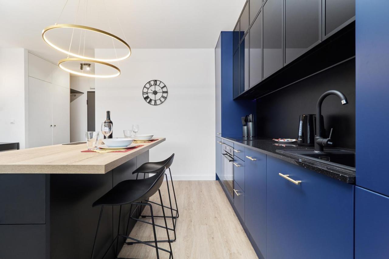 Luxurious Apartments Ksiecia Witolda By Noclegi Renters Wroclaw Exterior photo